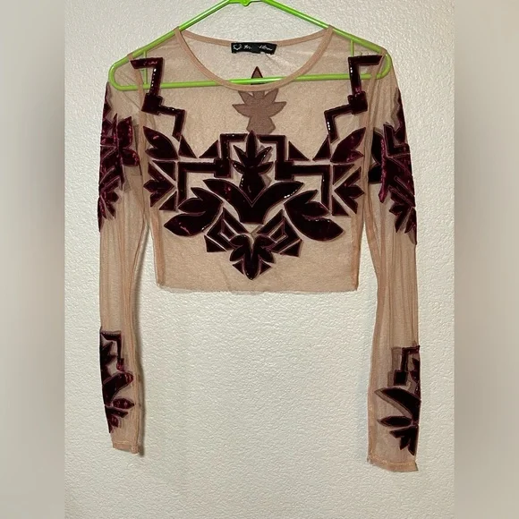 For love and lemons Elegant Sheer Top with Velvet Accents size small - Picture 3 of 11